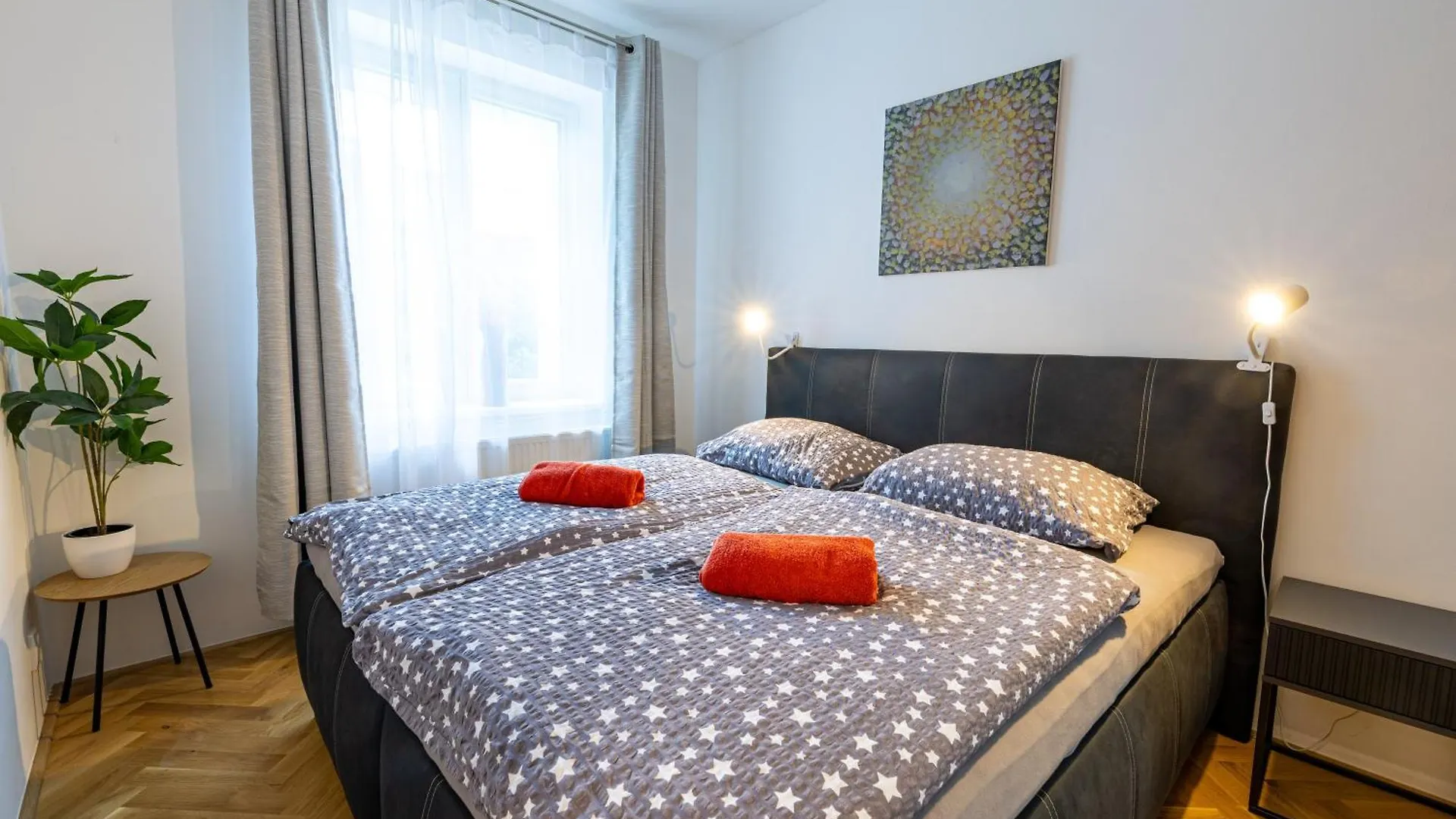 Spoon Apartment Praga 0*,